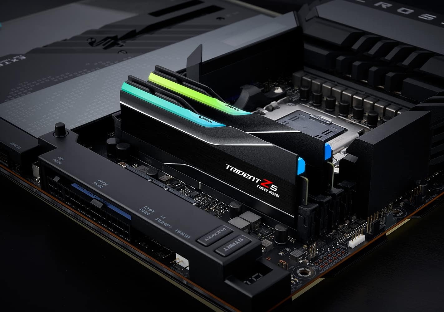 G.skill Trident Z5 Neo RGB 32GB (2 x 16GB) DDR5-5600 CL28-34-34-89 1.35V AMD EXPO (F5-5600J2834F16GX2-TZ5NR)