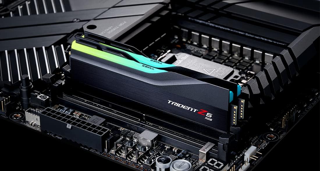 G.skill Trident Z5 64GB (2x32GB) RGB DDR5-6000 CL32-38-38-96 1.40V Intel XMP (F5-6000J3238G32GX2-TZ5RK)