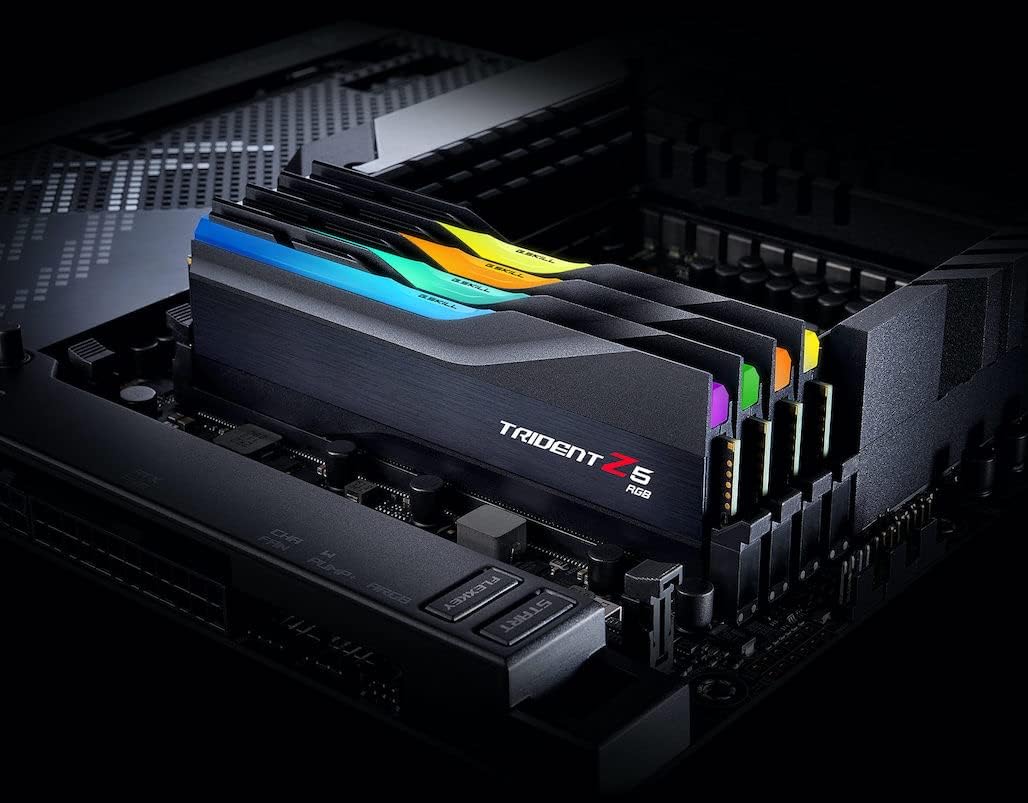 G.skill Trident Z5 32GB (2x16GB) RGB DDR5-6000 CL36-36-36-96 1.35V Intel XMP SILVER (F5-6000J3636F16GX2-TZ5RS)