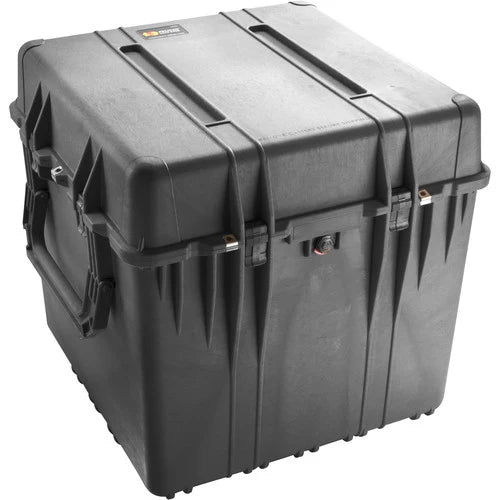 Pelican 0370 Protector Cube Case w/ Dividers Black