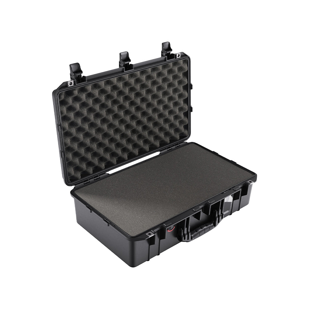 Pelican 1555 Air Case with lid and foam, Black (015550-0000-110)