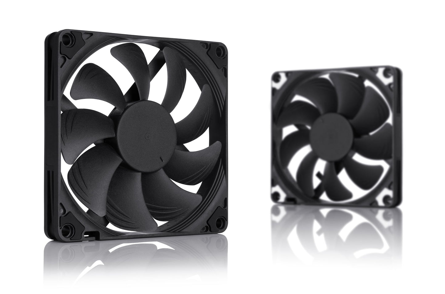 NOCTUA NF-A9x14 PWM CHROMAX.BLACK.SWAP 120mm FAN w/ 6 Anti-Vibration Pads
