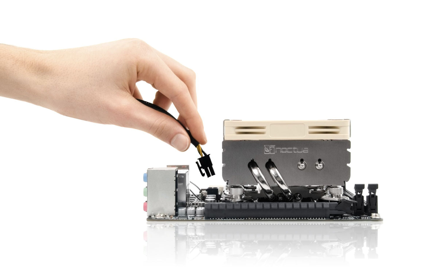 Noctua NH-L9x65 SE-AM4 Cooler complete premium-quality solution for AM4/AM5-based ITX builds and HTPC systems
