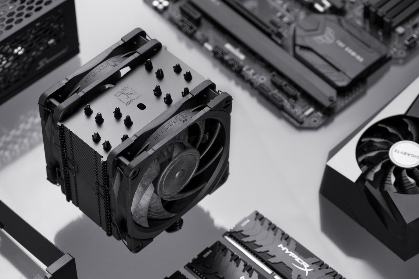 NOCTUA NH-U12A chromax.black