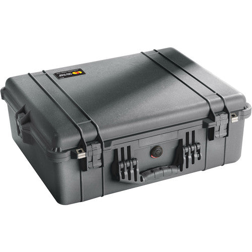 Pelican 1600 Case with divider, black (1600-004-110)