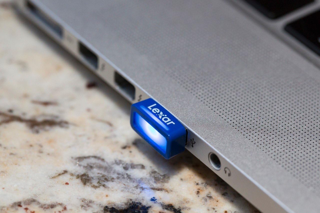 Lexar JumpDrive S45 USB 3.0 Flash Drive