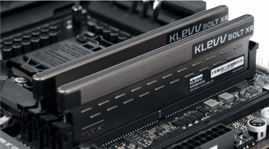 KLEVV Bolt XR 16GB (16x1) DDR4-3600 (KD4AGU880-36A180B)