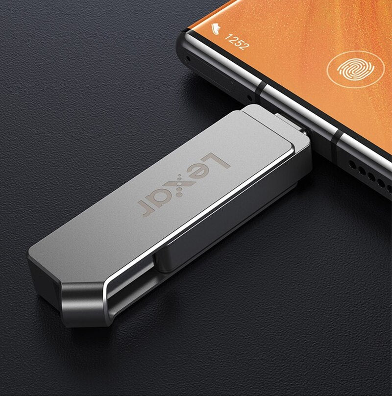 Lexar JumpDrive Dual Drive D30c USB 3.1 Type-C Flash Drive