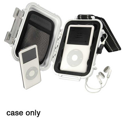 PELICAN i1010 case for iPod (silver)