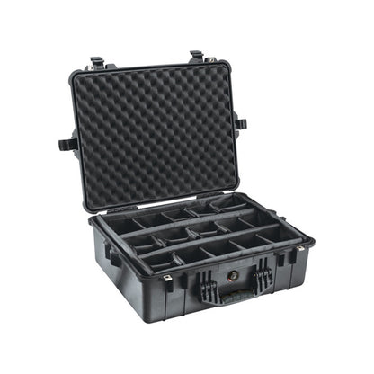 Pelican 1600 Case with divider, black (1600-004-110)