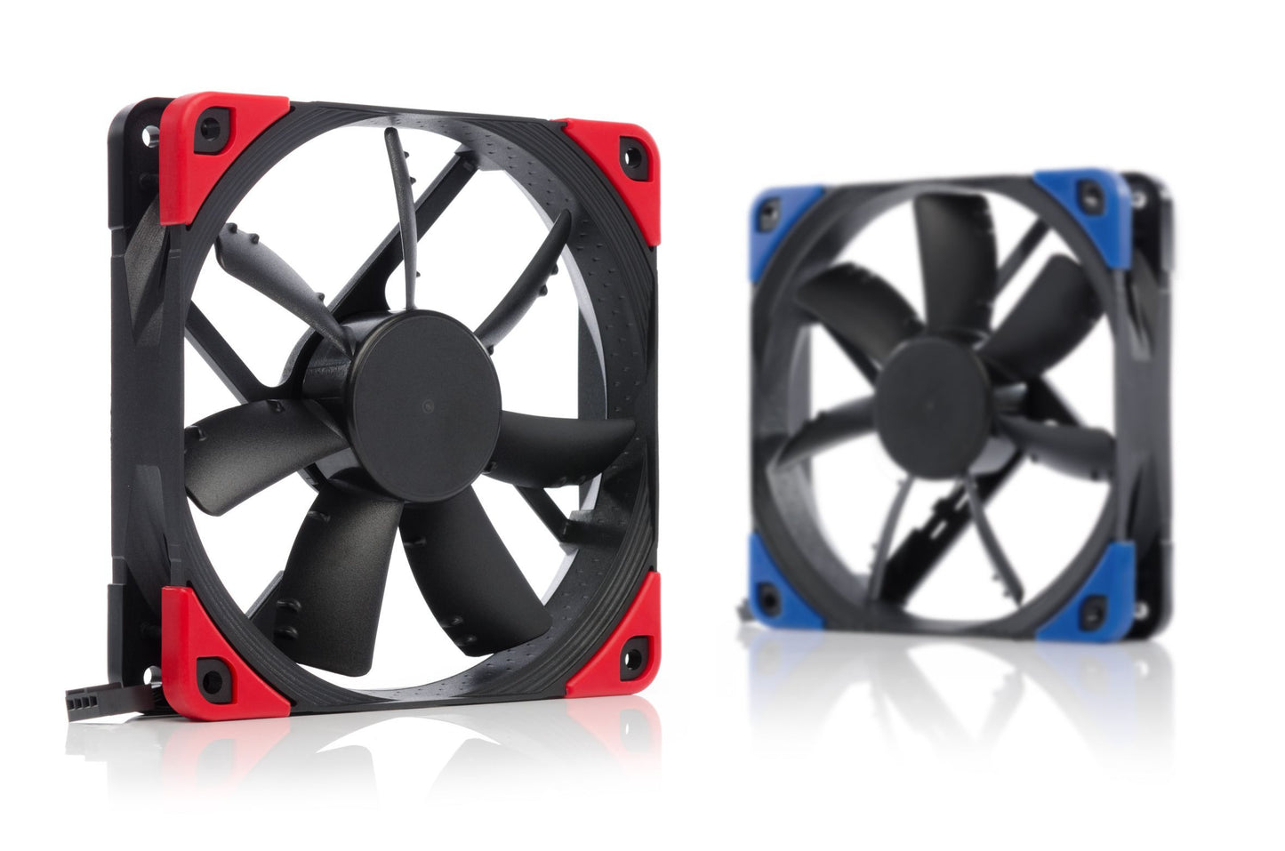 Noctua NF-S12A PWM Chromax.Black.Swap Fan (NF-S12A PWM CH.BK.SNF-S12A PWM CH.BK.S)