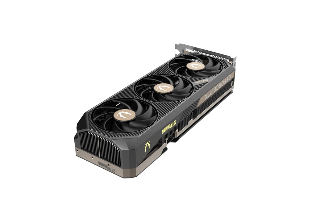 ZOTAC RTX 5080 SOLID CORE OC - I/O ports and display outputs